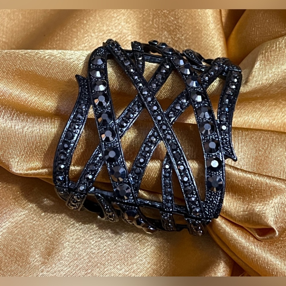 Hematite Fashion Stretch Bracelet